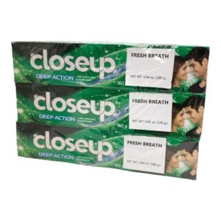 CLOSEUP -TOOTHPASTE